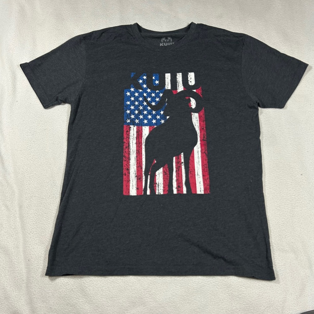 Kuiu Graphic Tee Mens Large Charcoal American Flag Ram Short Sleeve T-Shirt